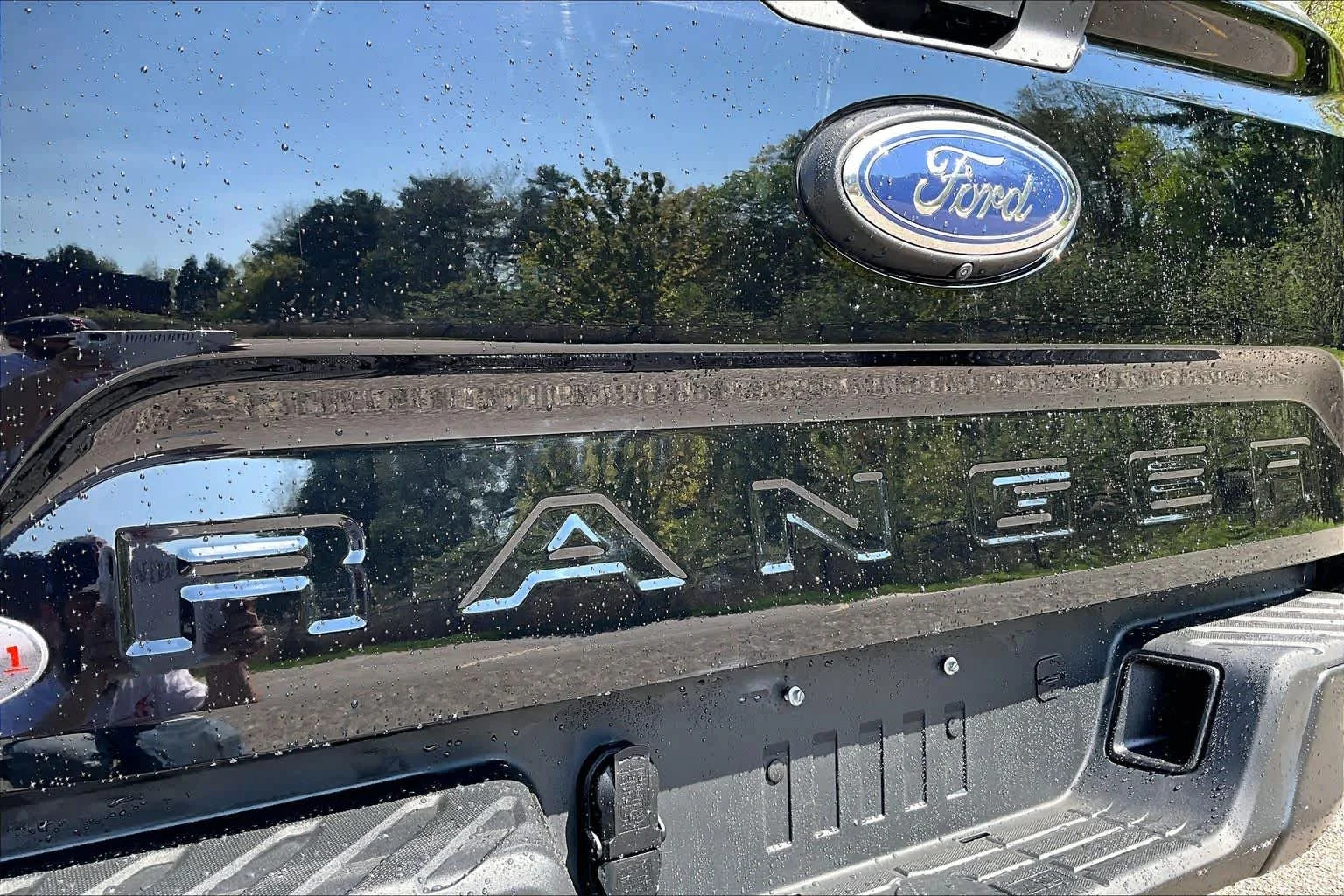 Used 2025 Shadow Black Ford XL image 10