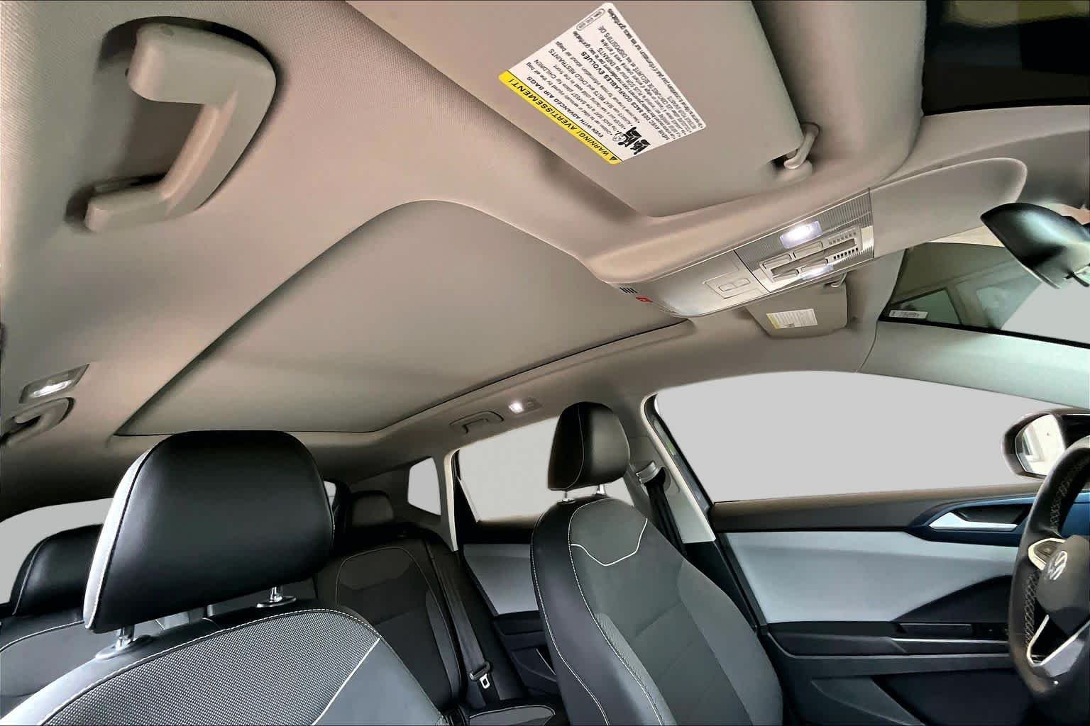 Used 2023 Pure Gray w/Black Roof Volkswagen SE image 13