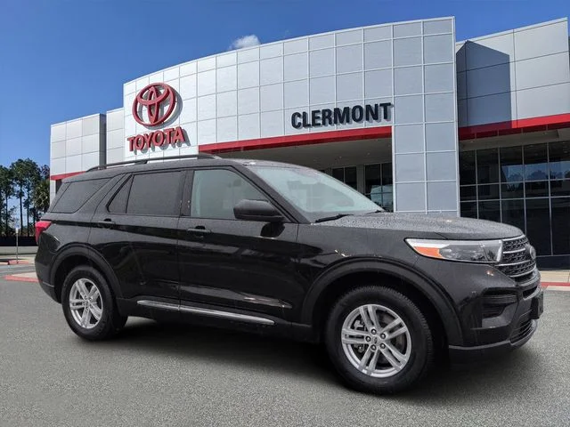 Used 2022 Black Ford XLT image 1