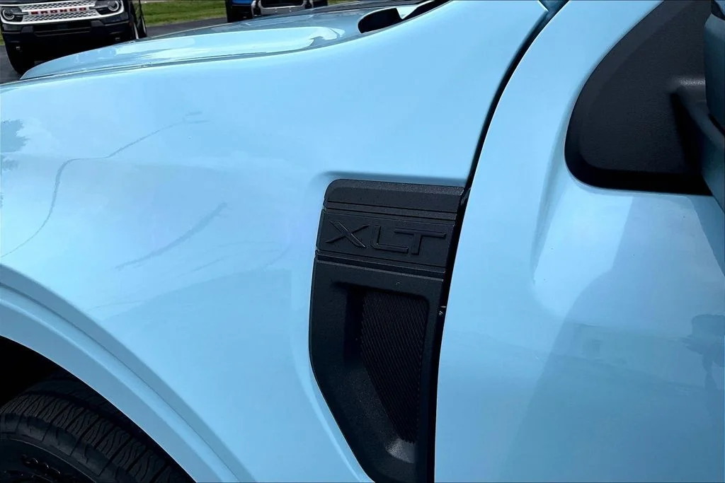 New 2026 Light Blue Ford XLT image 9