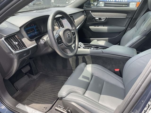Used 2023 Blue Volvo Ultimate image 13