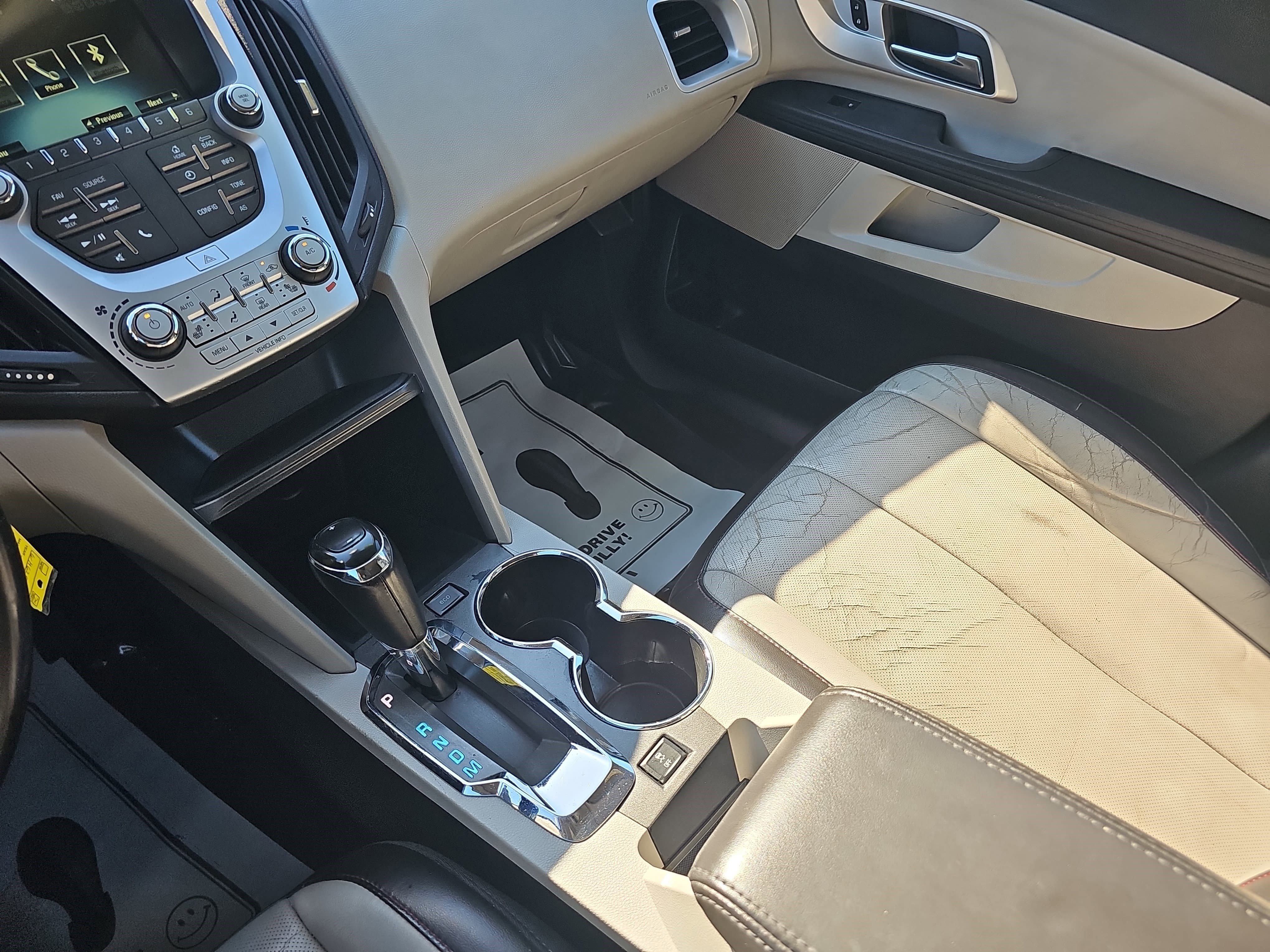 Used 2017 Silver Ice Metallic Chevrolet Premier image 20