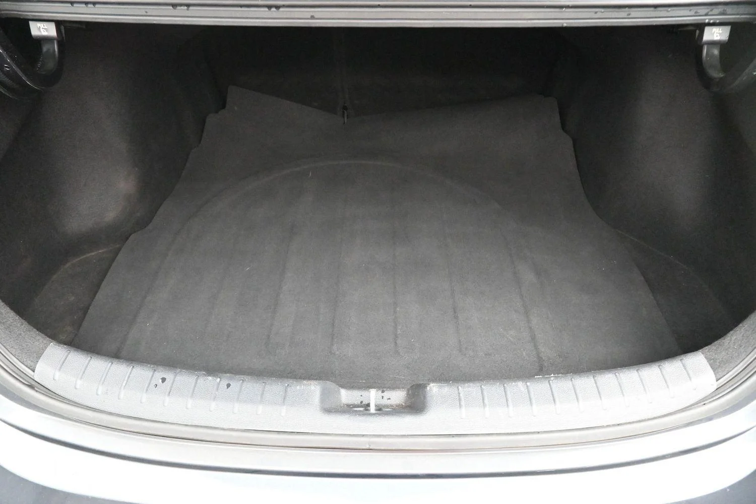Used 2022 Gravity Gray Kia GT-Line image 9
