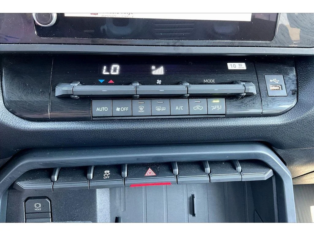 Used 2026  Toyota SR image 23