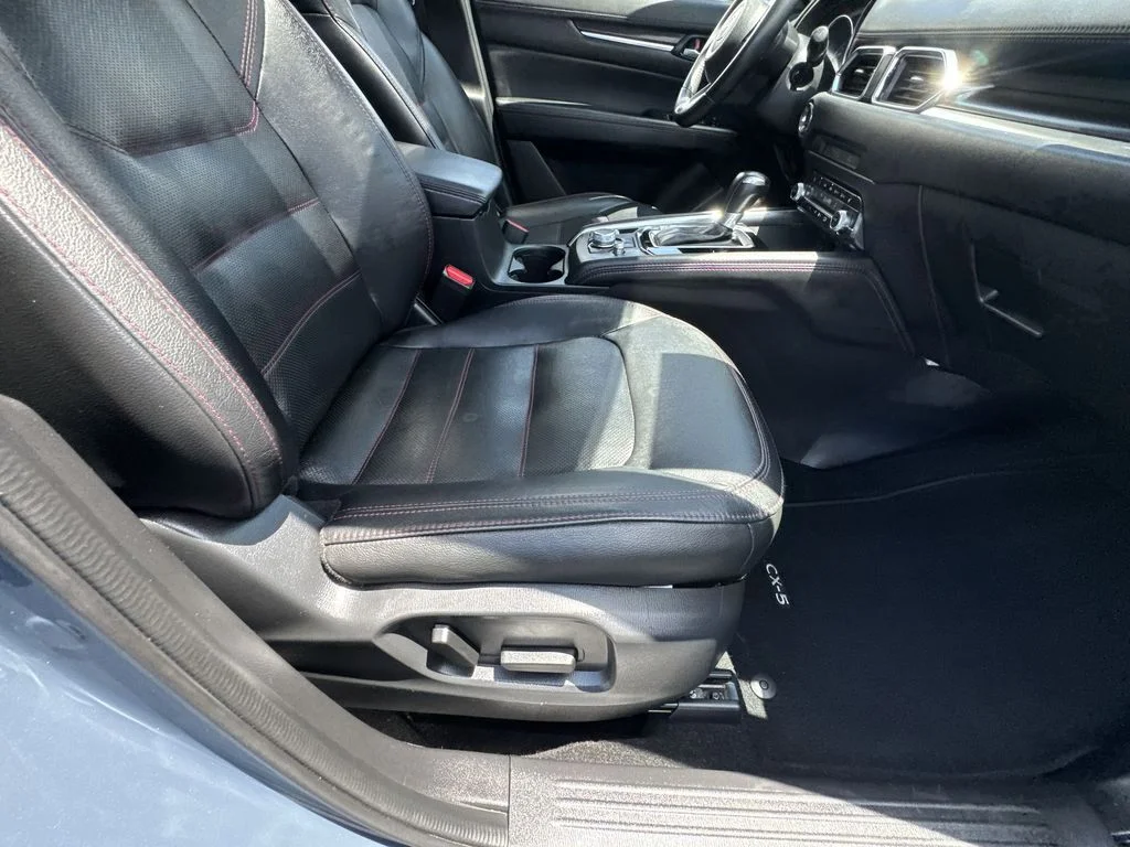 Used 2024 Gray Mazda 2.5 S Carbon Edition image 29