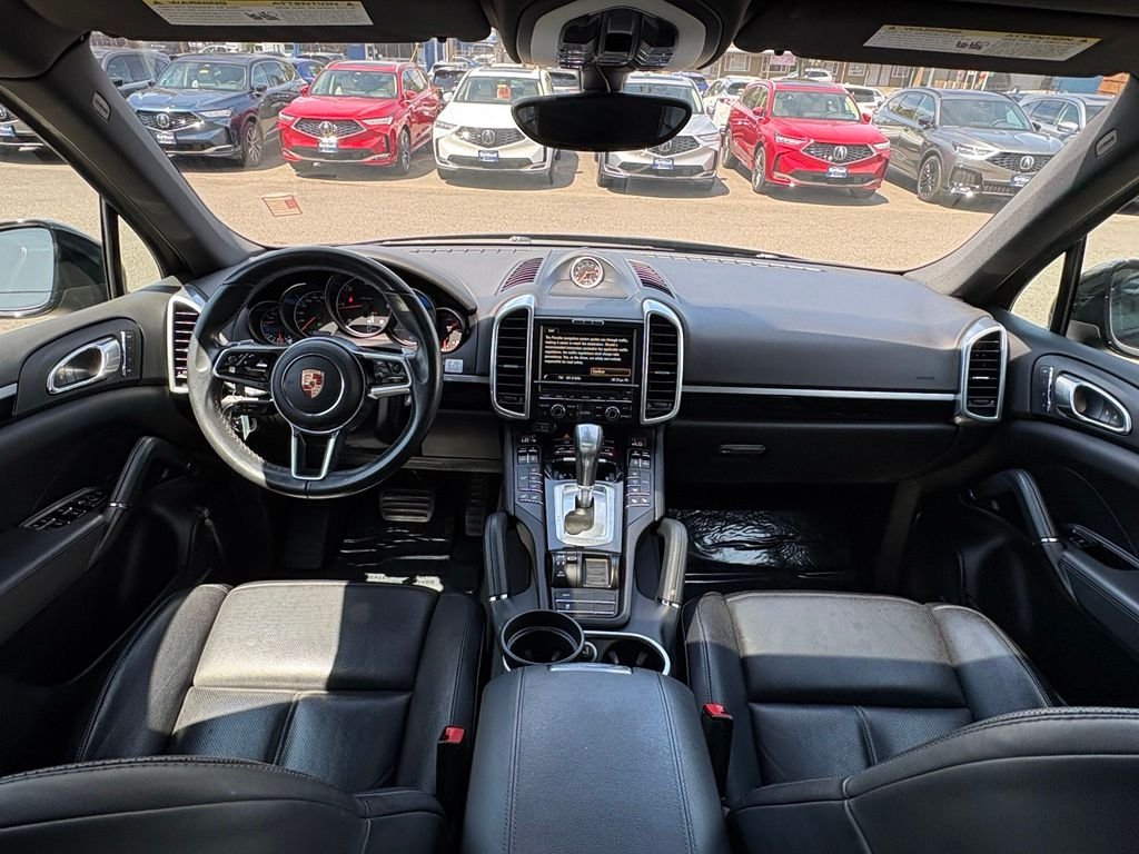 Used 2015 Black Porsche Diesel image 23
