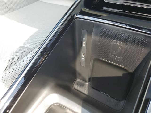 Certified Used 2025 Gray Volkswagen Pro S image 33