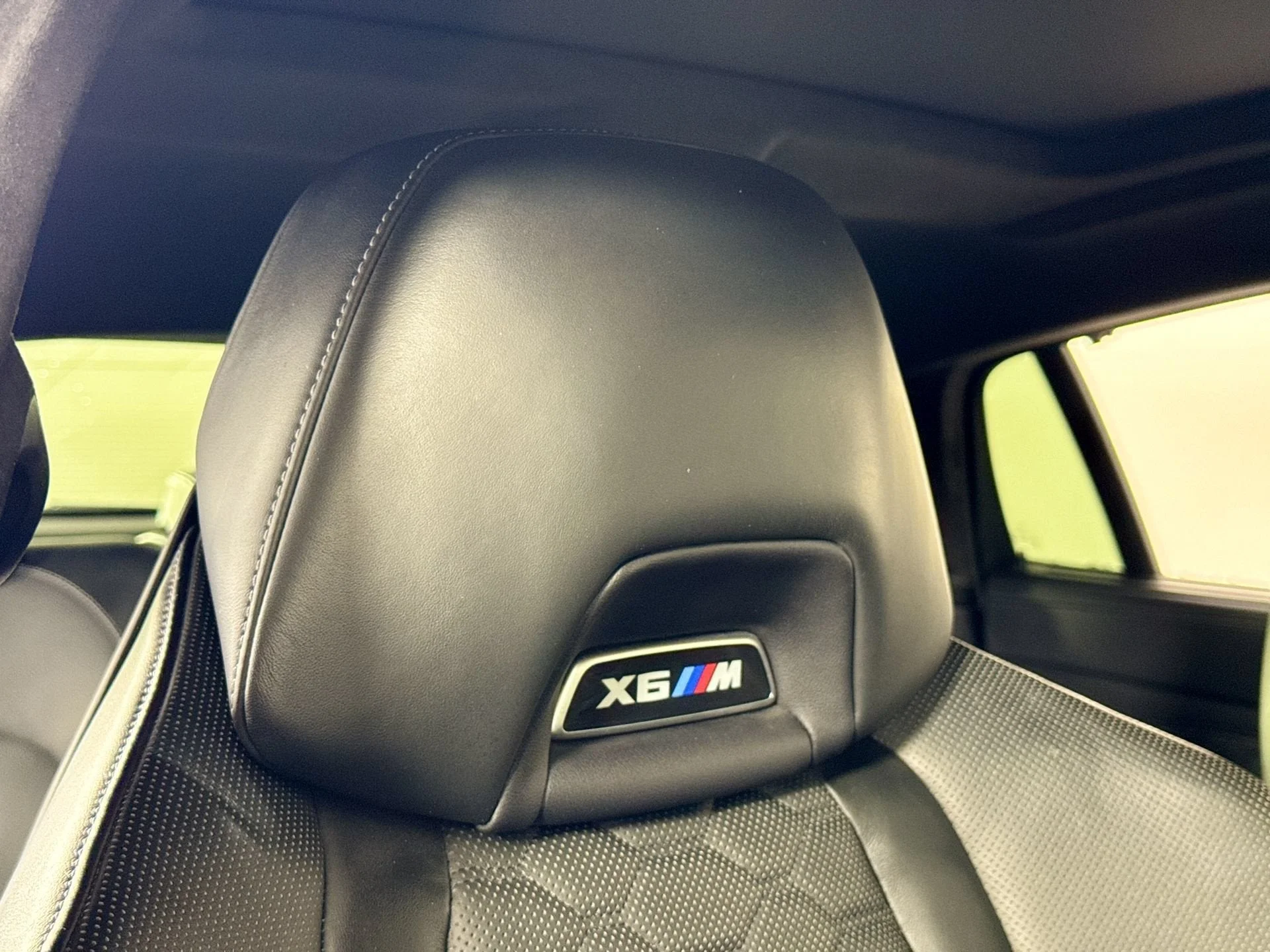 Used 2021 Black Sapphire Metallic BMW Base image 25