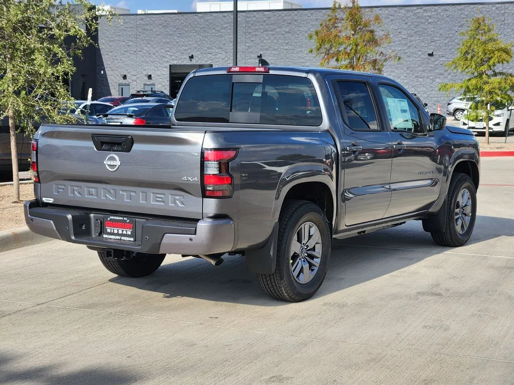 New 2027 Gun Metallic Nissan Crew Cab SV image 5