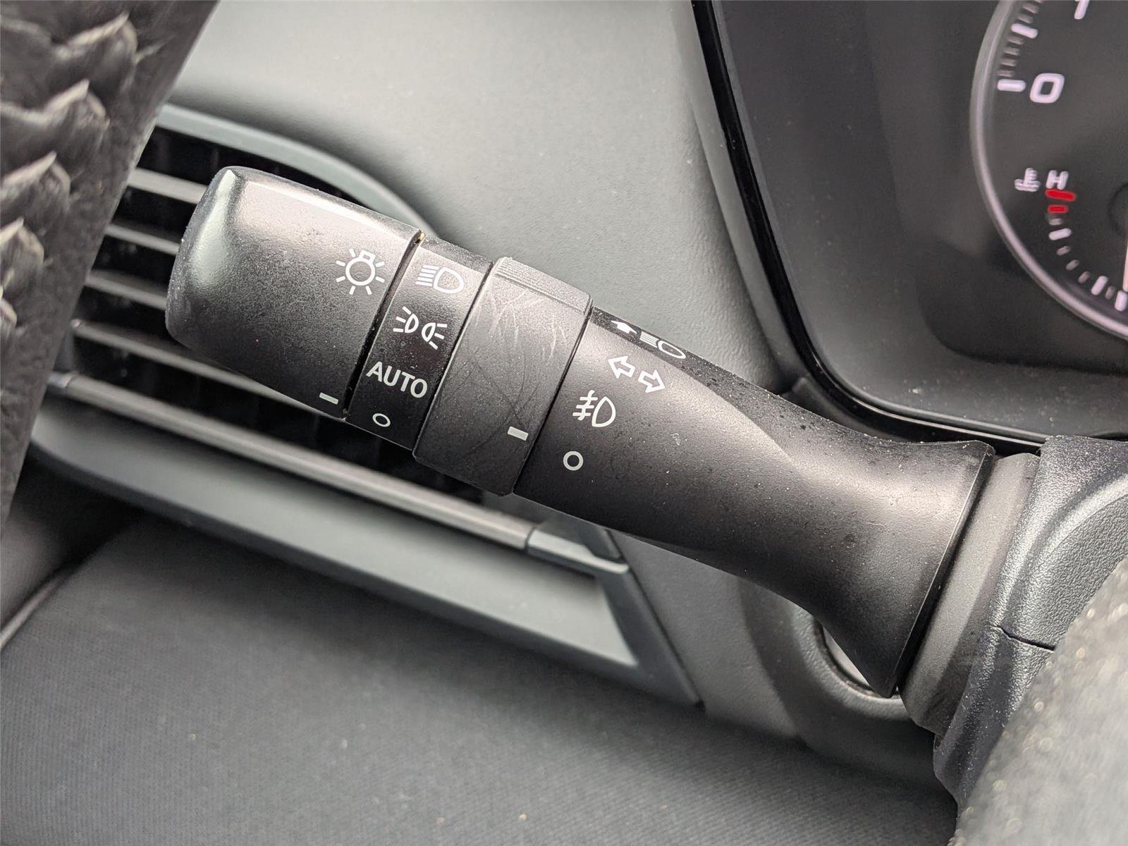 Used 2024 Crystal Black Silica Subaru Premium image 23