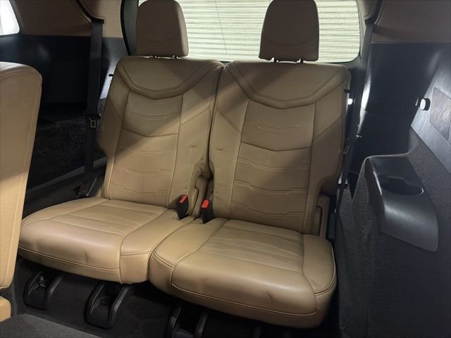 Used 2020 Crystal White Tricoat Cadillac Premium Luxury image 15