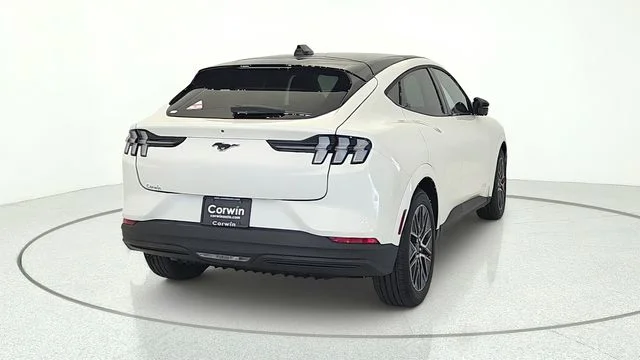 New 2026 White Ford Premium image 7