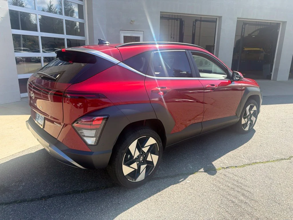 Used 2024 Red Hyundai Limited image 4