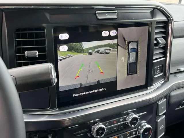 New 2027 Carbonized Gray Metallic Ford F-250® Lariat® image 28
