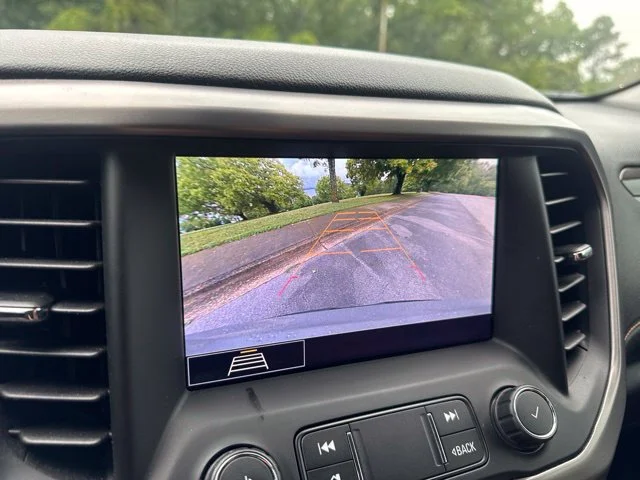 Used 2020 Silver GMC AT4 image 21
