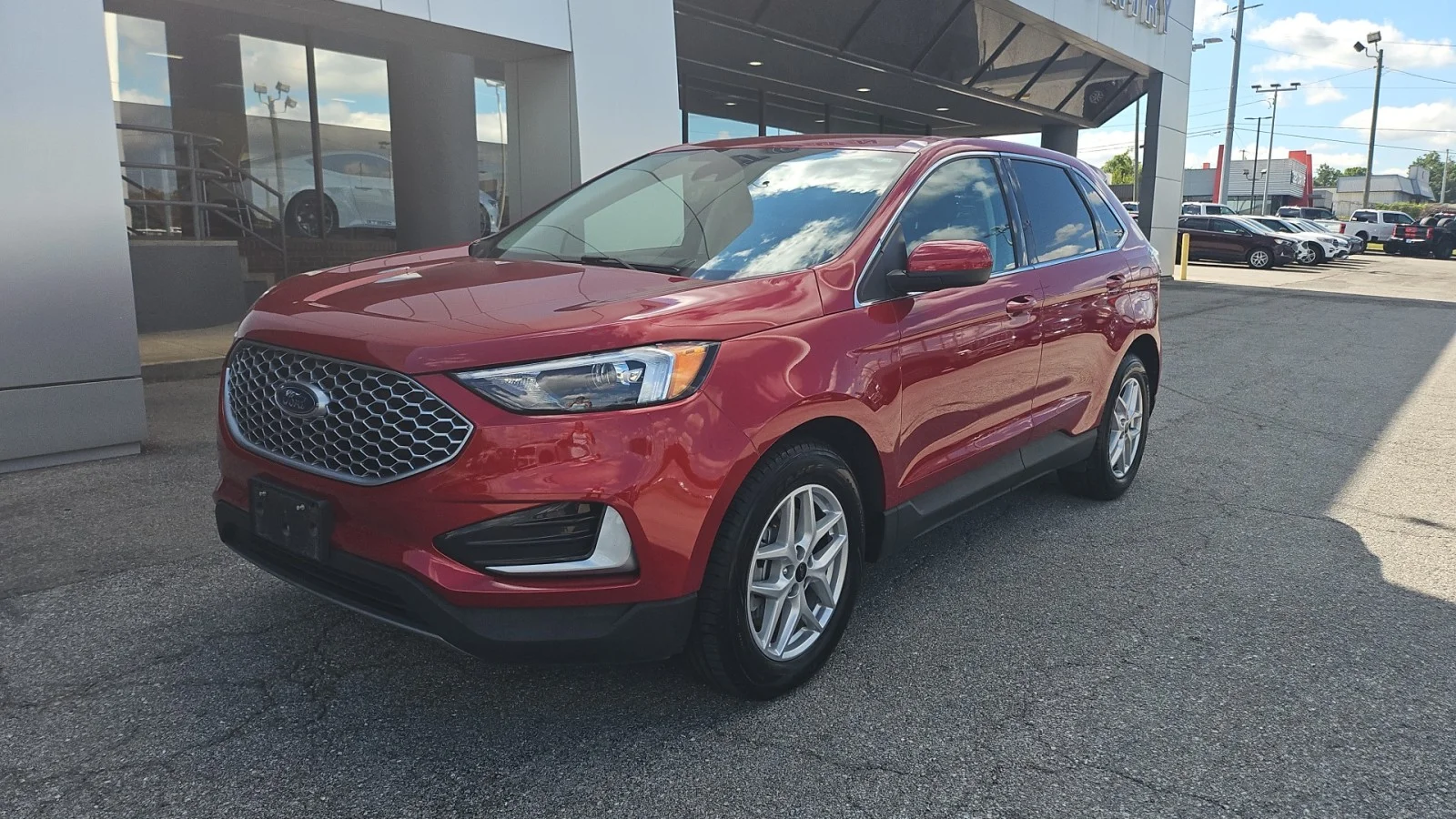 Used 2024 Red Ford 2024 FORD EDGE SEL 4DR SUV 112.2 WB AWD image 8