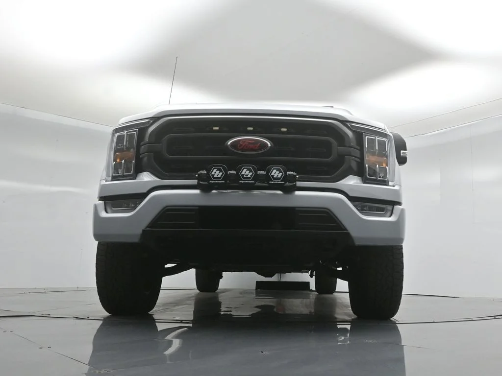 Used 2022 White Ford XLT image 43