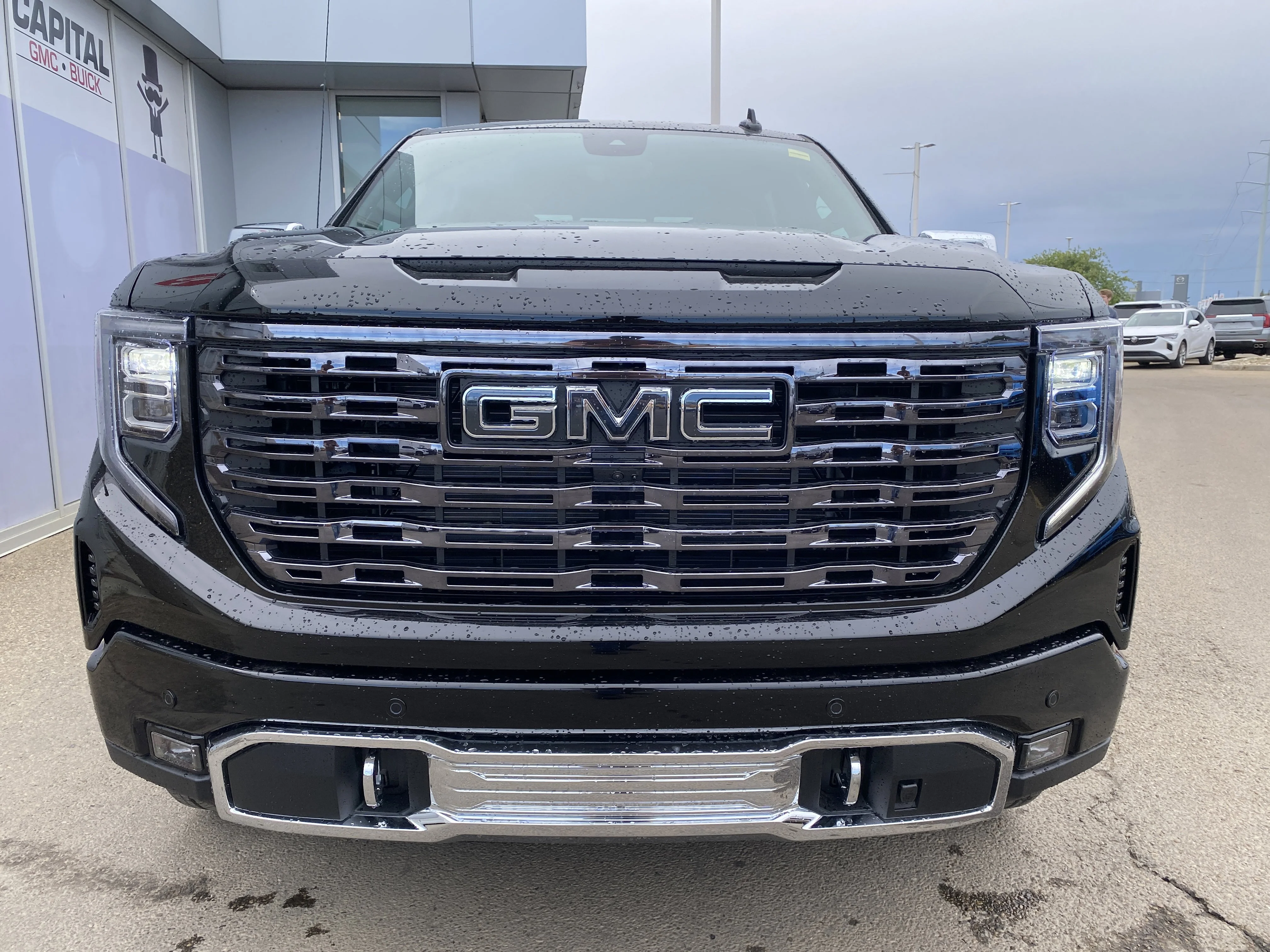 New 2026 ONYX BLACK GMC Denali Ultimate image 9