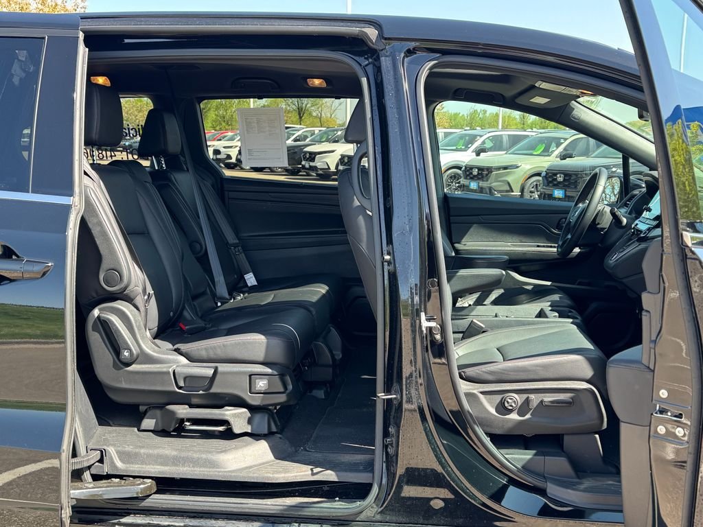 2024 Honda Odyssey SPORT - Photo 9
