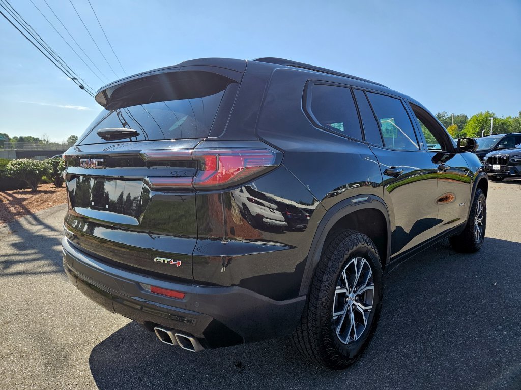2024 GMC Acadia AT4 - Photo 7