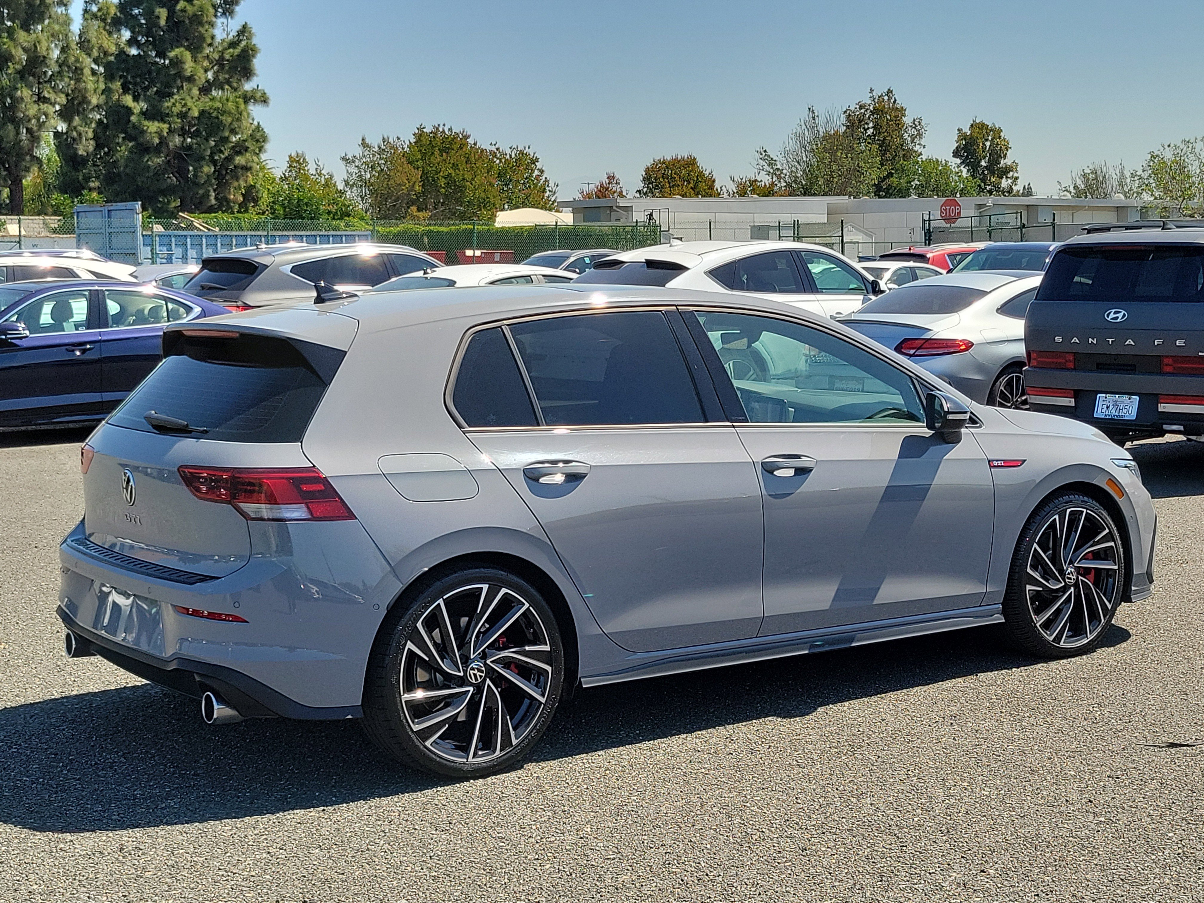 Used 2024 Moonstone Gray Volkswagen Autobahn image 5