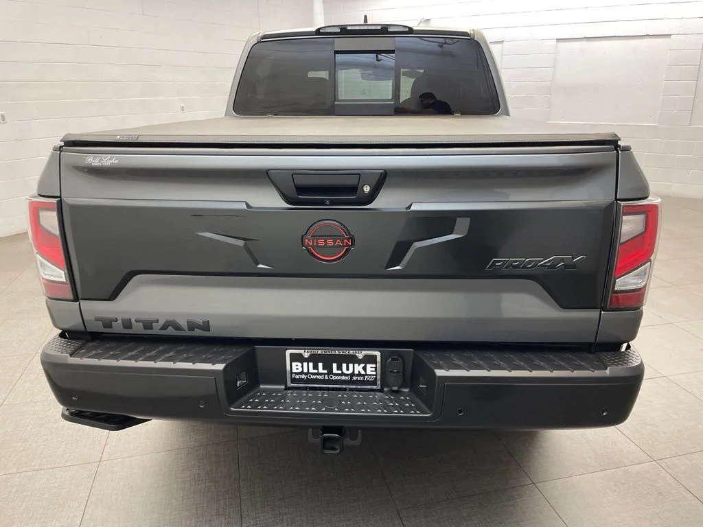Used 2024 Gray Nissan PRO-4X image 9