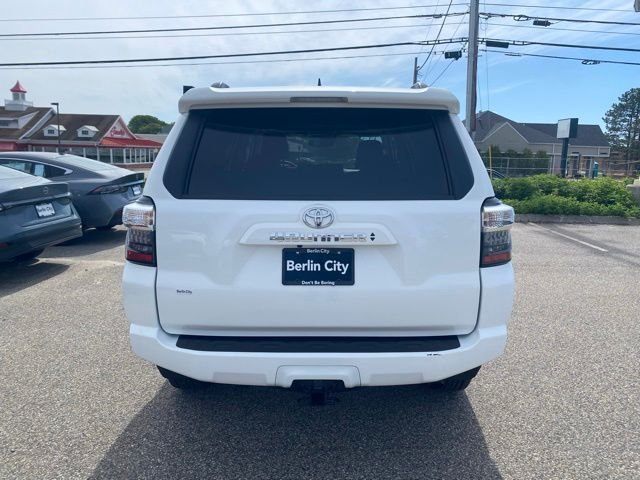 Used 2024 White Toyota SR5 Premium image 4