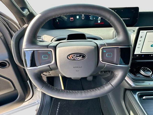 New 2026 Silver Metallic Ford Platinum image 7