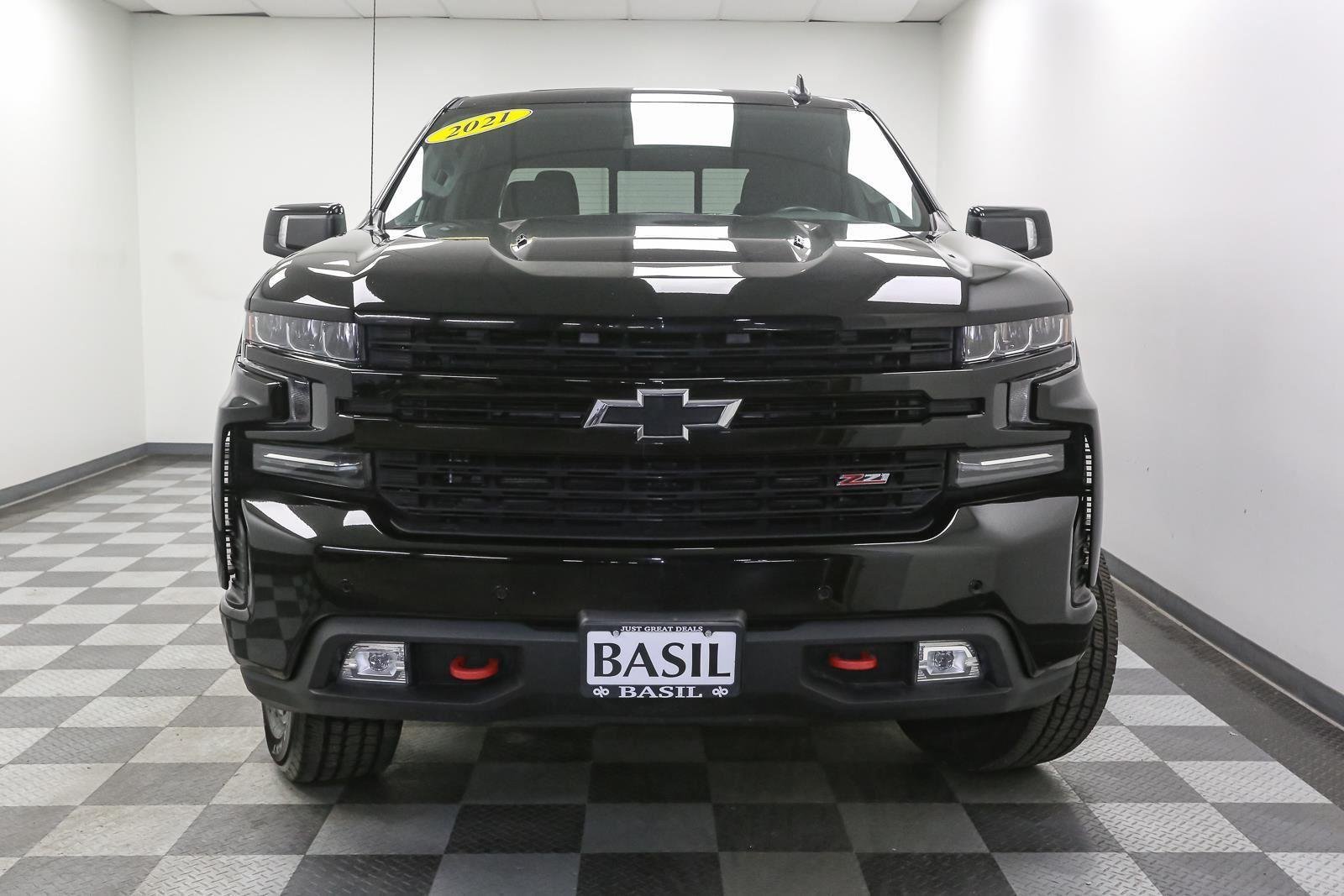 Used 2021 Black Chevrolet LT Trail Boss image 3