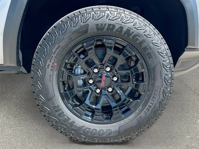 2026 GMC Canyon Elevation - Photo 19