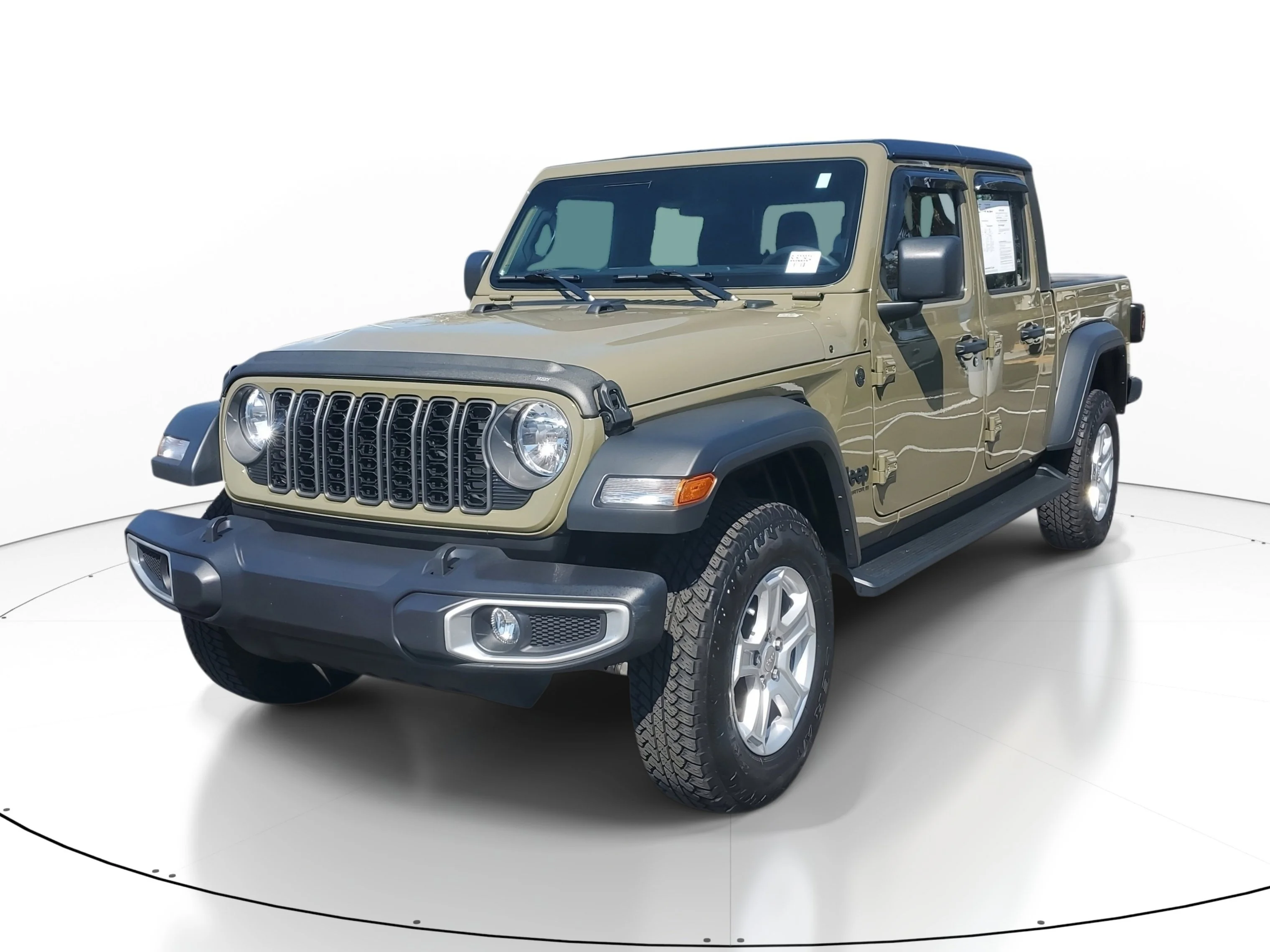 Used 2025 41 Jeep Sport image 2