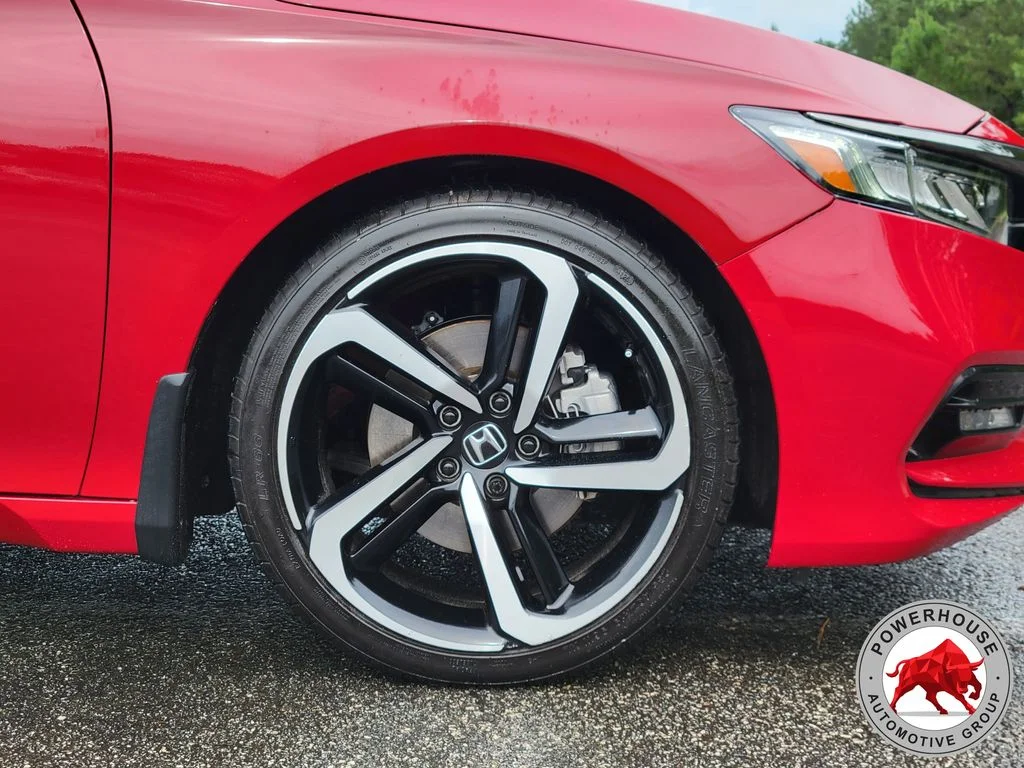Used 2020  Honda Sport 2.0T image 11