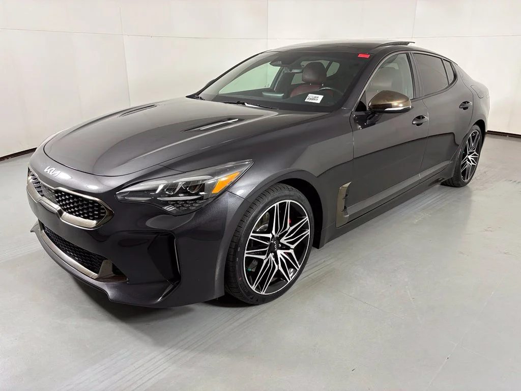 Used 2022 Gray Kia GT1 image 4