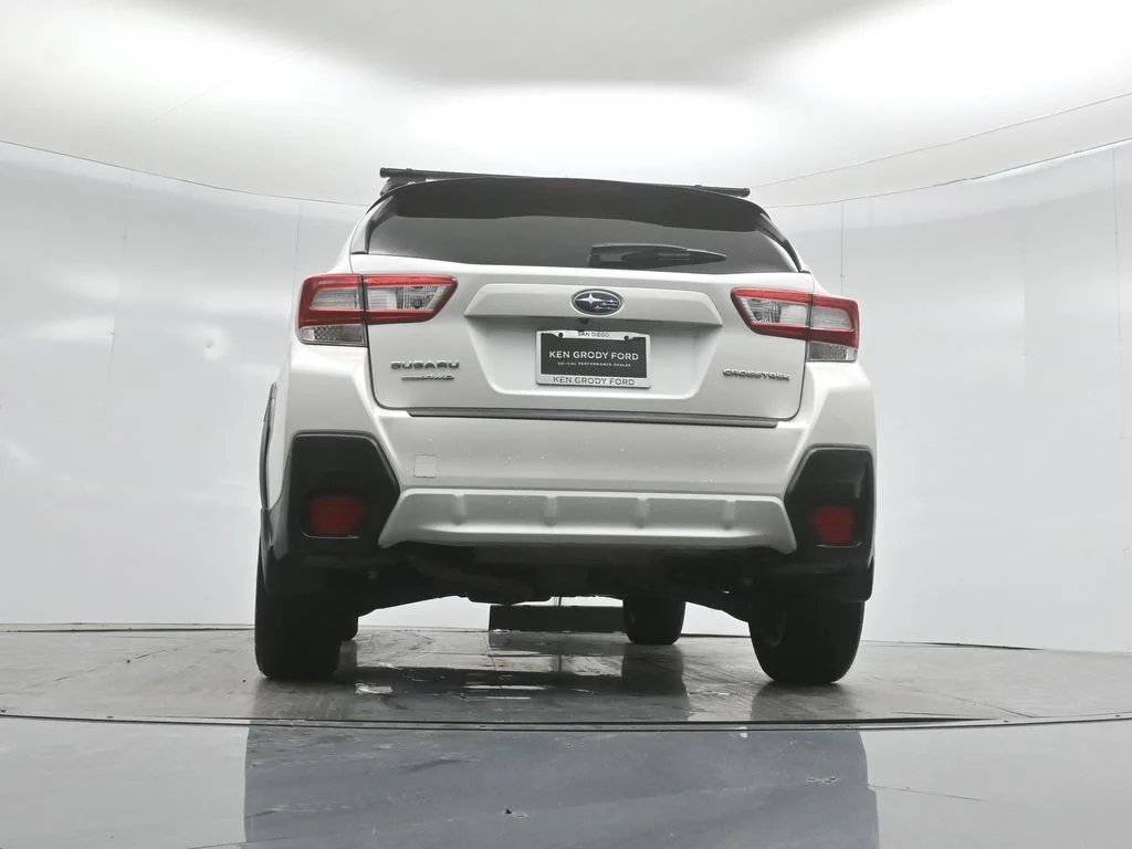 Certified Used 2018 White Subaru 2.0i Premium image 46