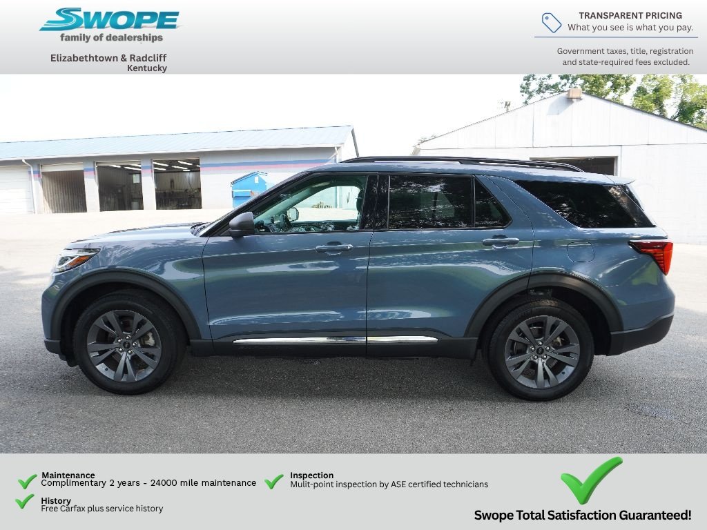 Used 2025 Vapor Blue Metallic Ford Active image 6