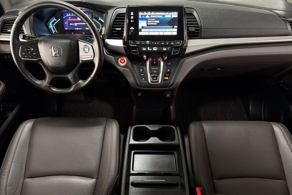 Used 2023  Honda EX-L image 17
