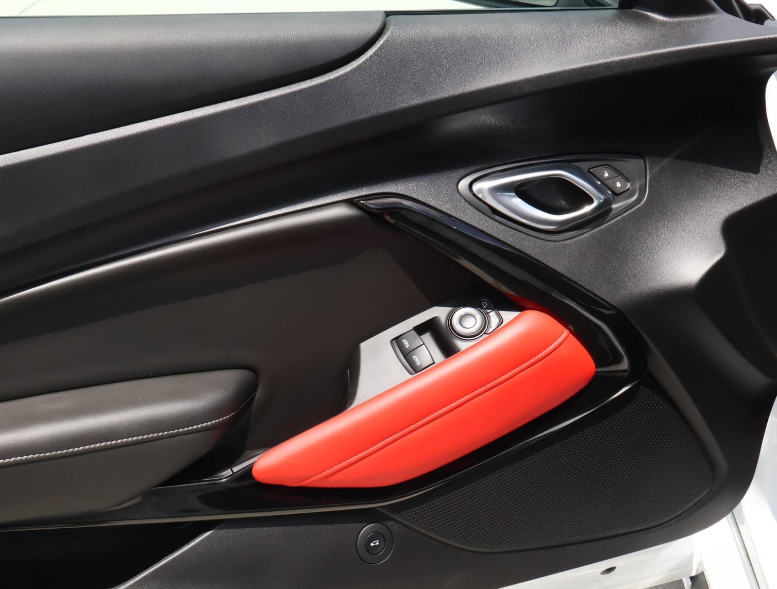 2021 Chevrolet Camaro 1SS - Photo 12