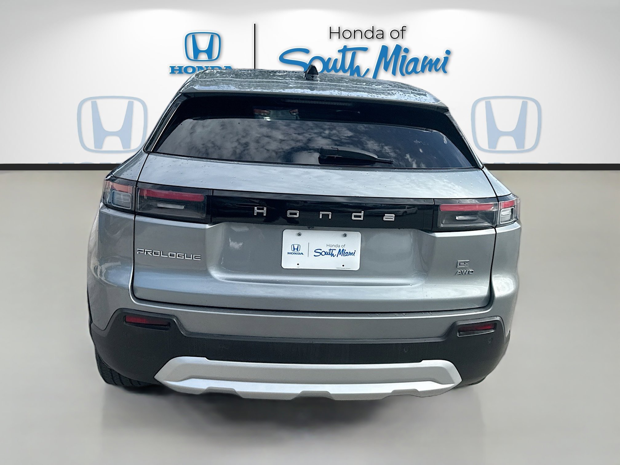 Used 2024 Mercury Silver Metallic Honda EX image 6