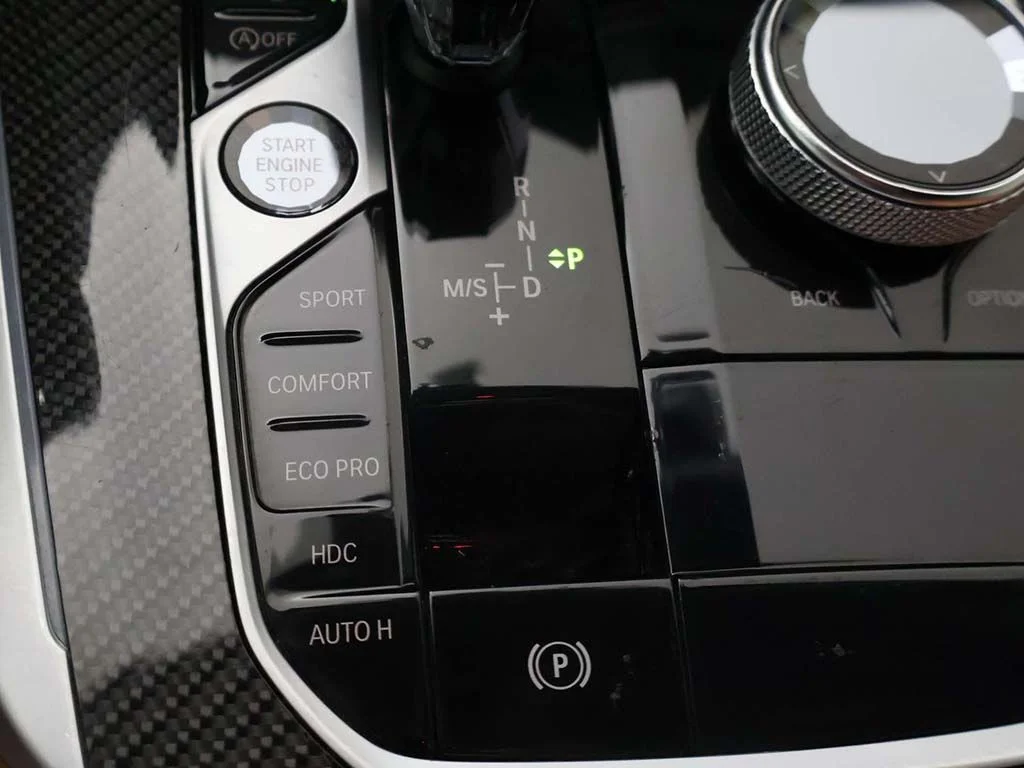 Used 2022 Black BMW M50i image 57