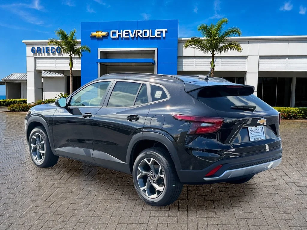 New 2026 Mosaic Black Metallic Chevrolet LT image 5