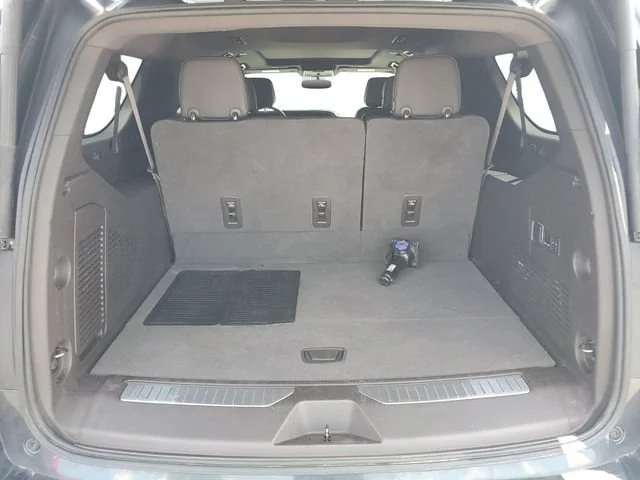 Used 2022 Hunter Metallic GMC Denali image 30