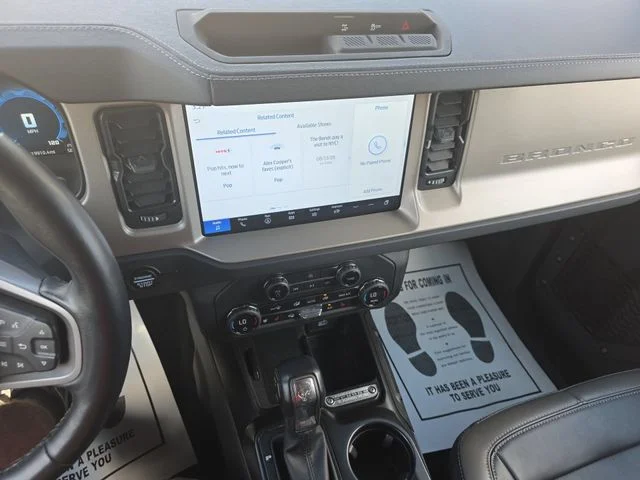 Used 2025 Green Ford Outer Banks image 20