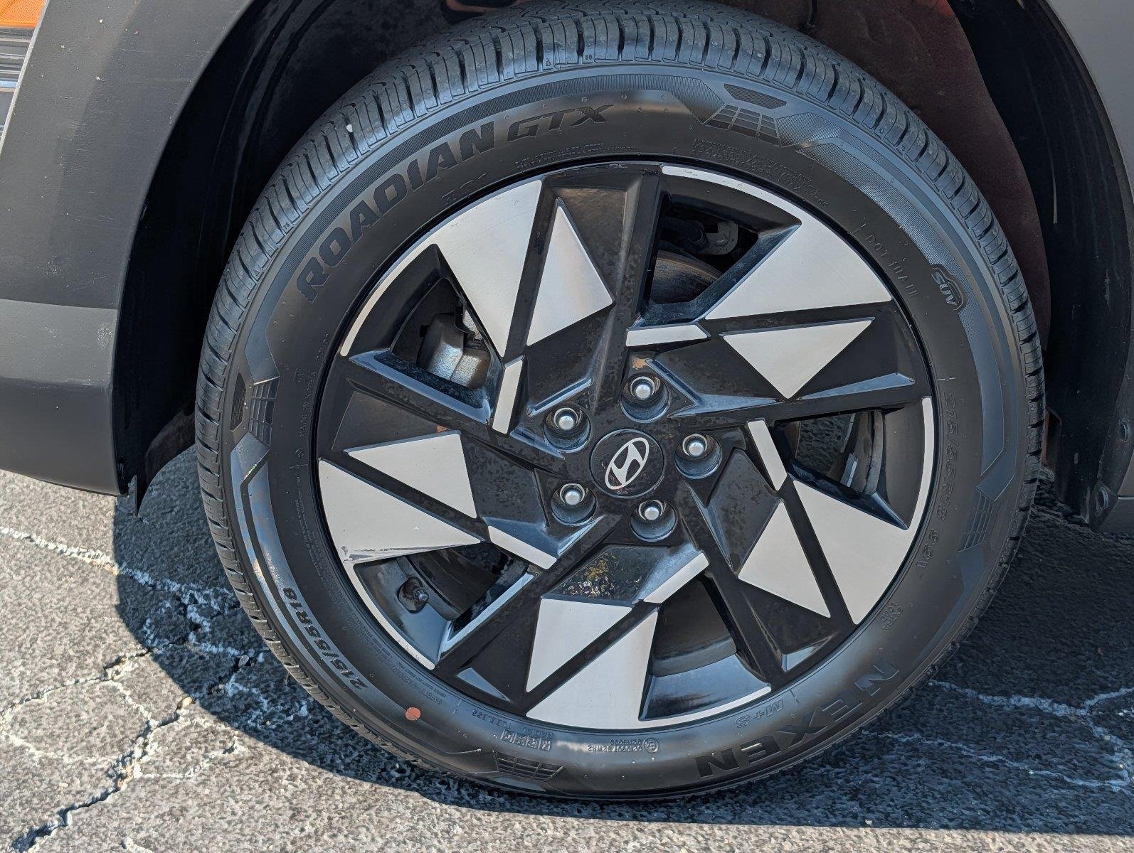 Used 2025 Ultimate Red Metallic Hyundai SEL image 9