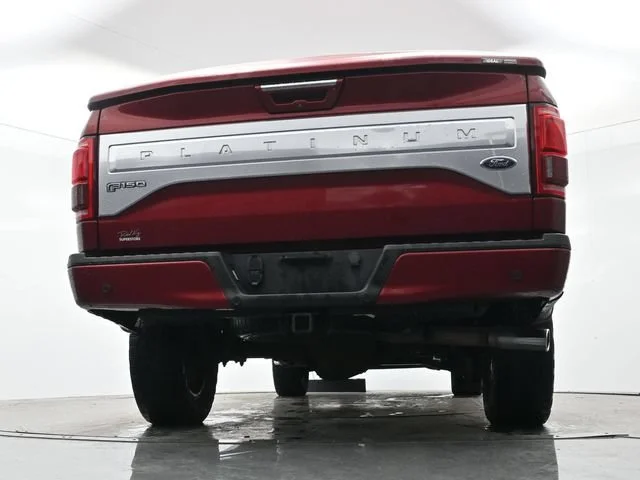 Used 2015 Red Ford XLT image 14