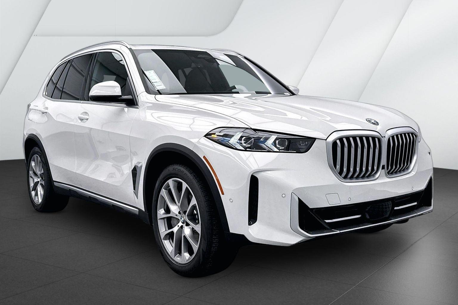 2026 BMW X5 xDrive50e's photo