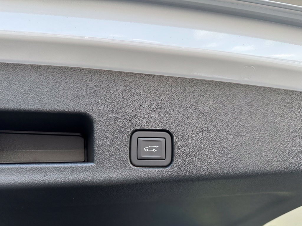 2026 GMC Acadia Elevation - Photo 33