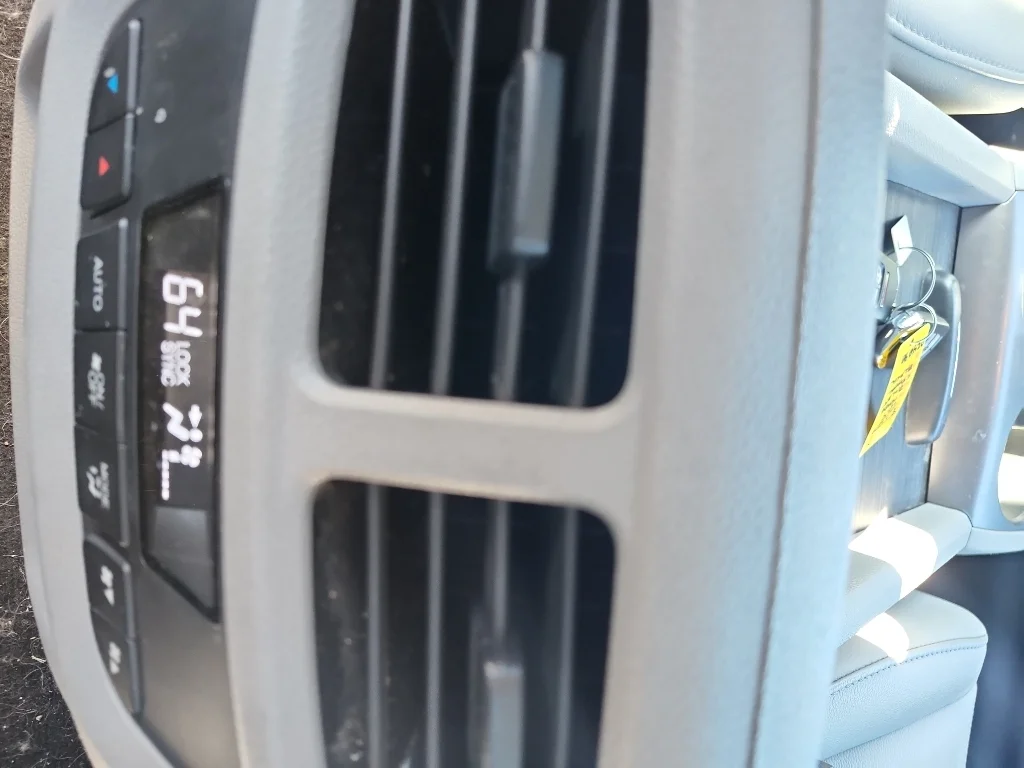 Used 2019 Crystal Black Pearl Honda EX-L image 14