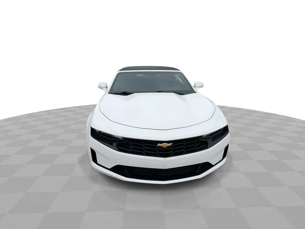 Certified Used 2020 White Chevrolet 1LT image 3