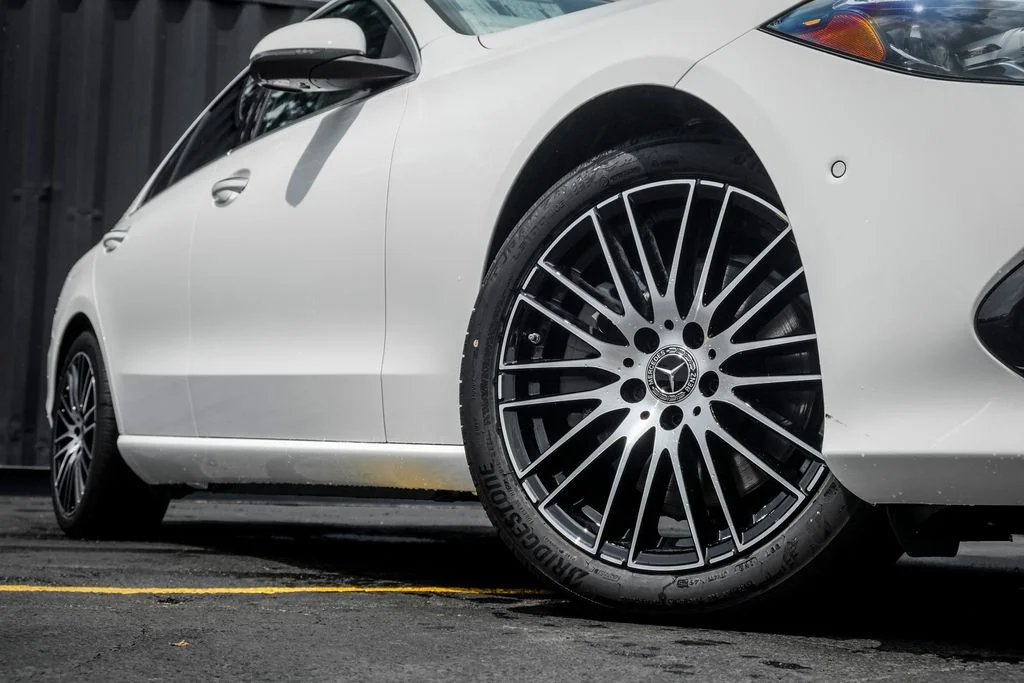 New 2026 Polar White Mercedes-Benz C 300 image 7