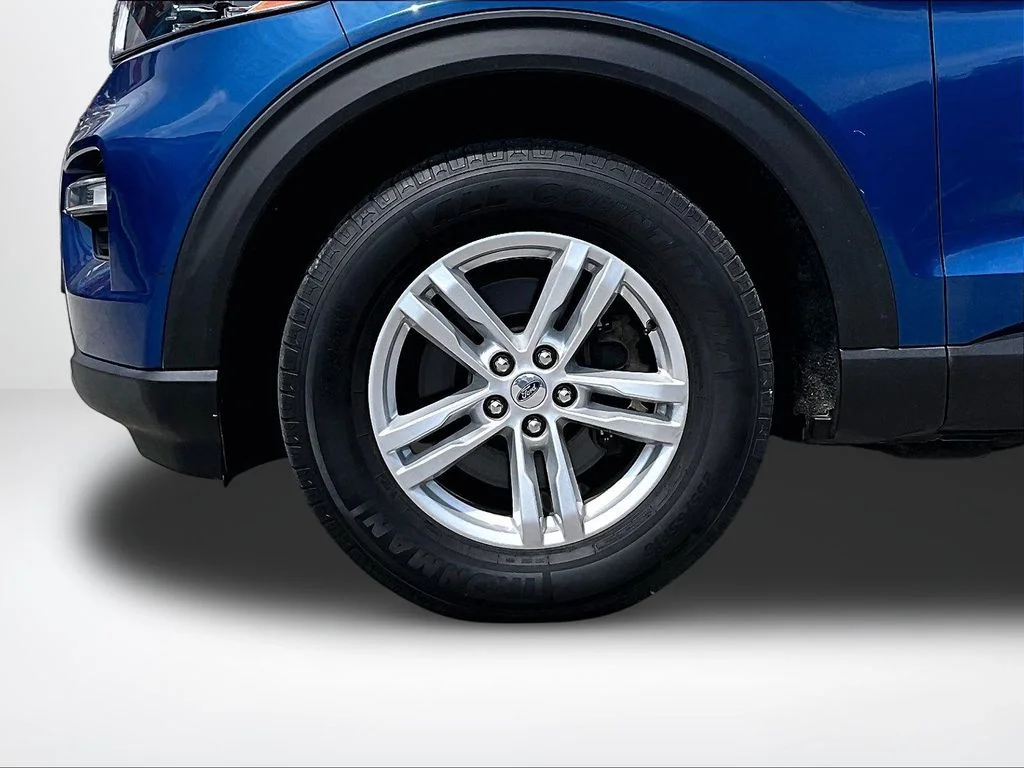 Used 2020 Blue Ford XLT image 10